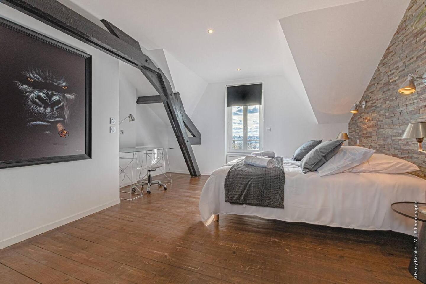 Les Suites Locarno Limoges Dış mekan fotoğraf