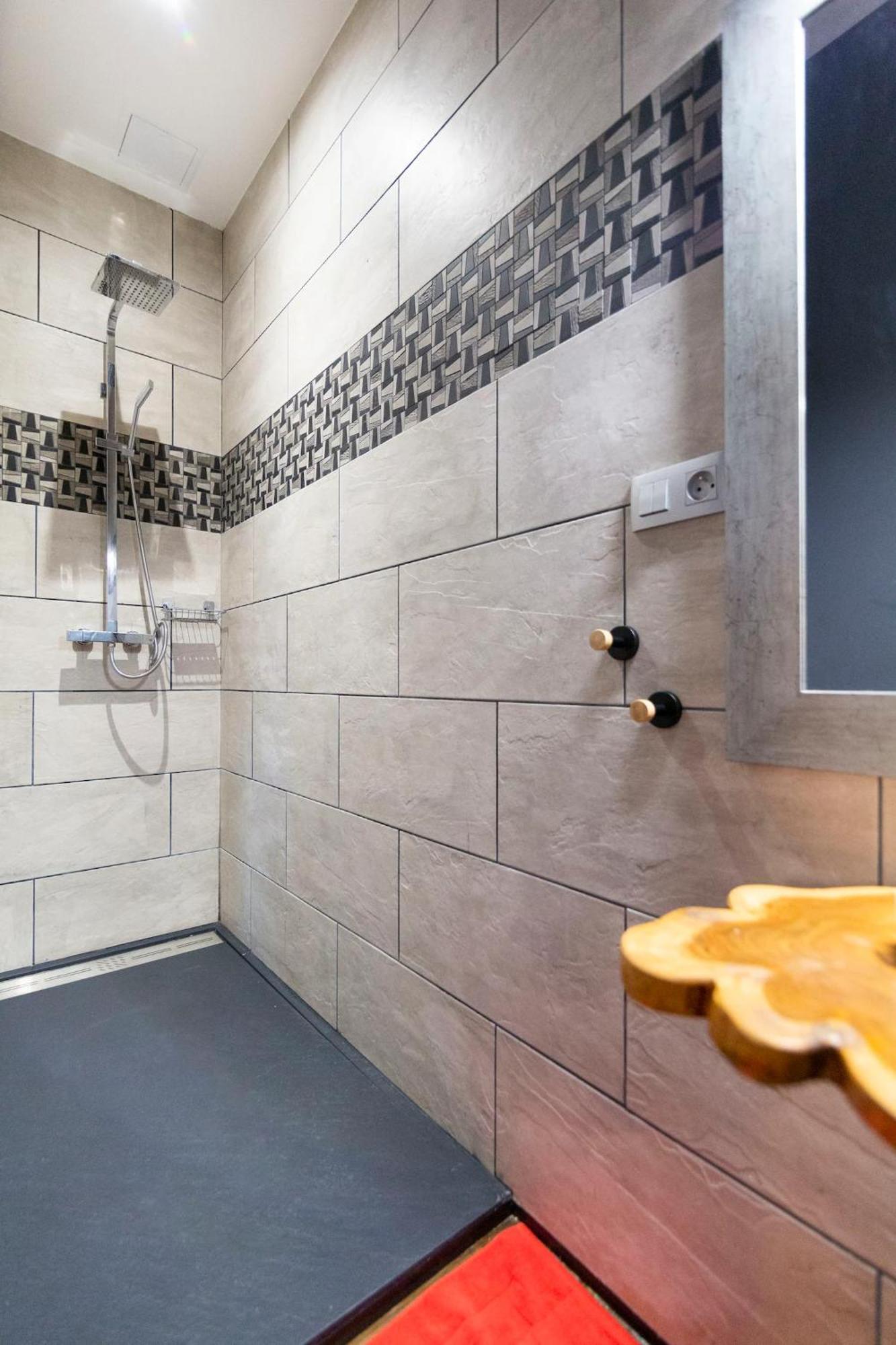 Les Suites Locarno Limoges Dış mekan fotoğraf