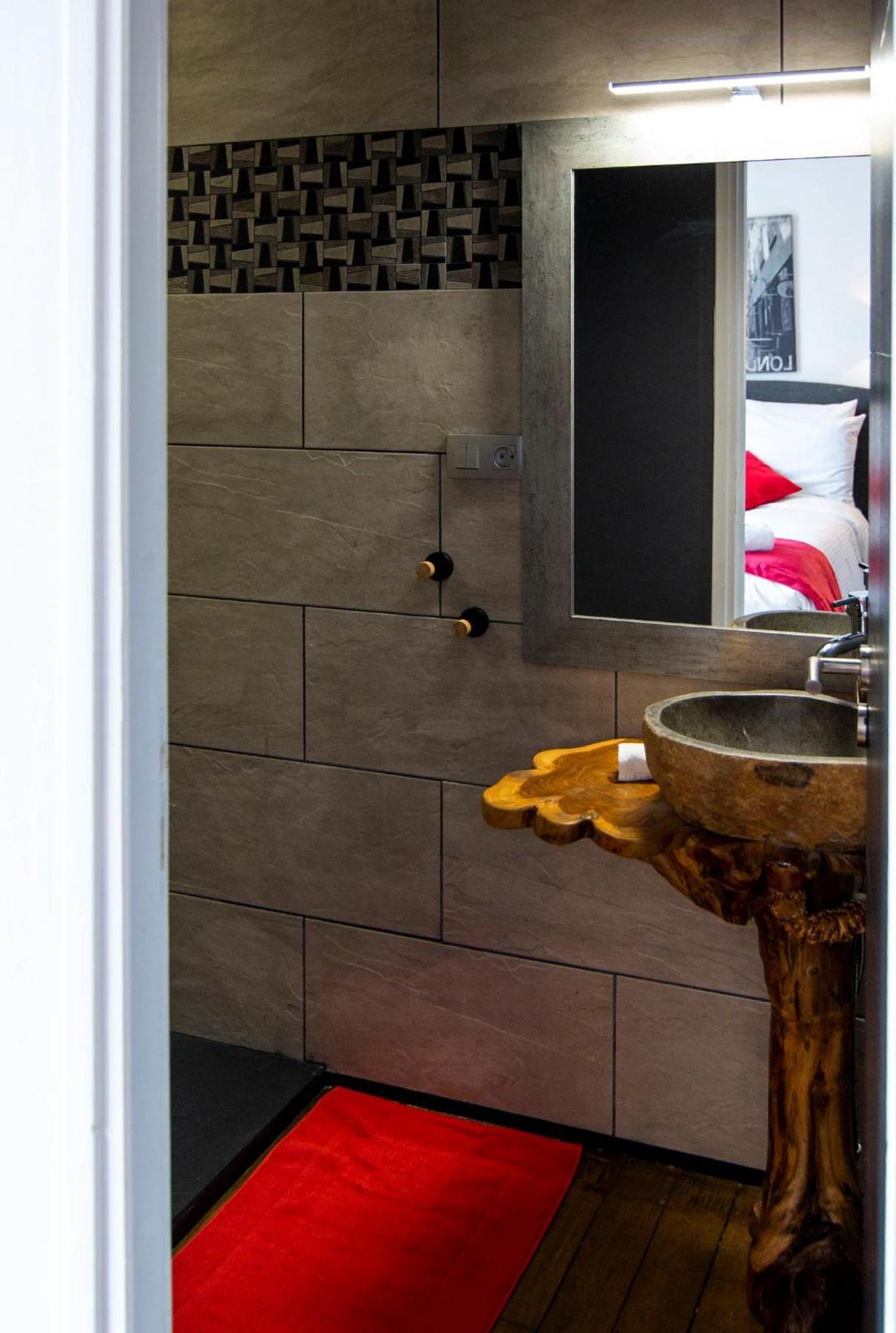 Les Suites Locarno Limoges Dış mekan fotoğraf